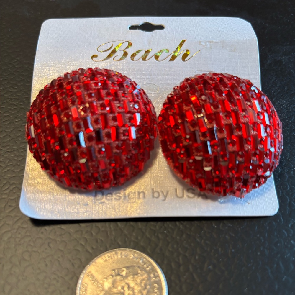 BACH VINTAGE RED EARRINGS NOS NWT CLIP LEAD NICKLE COMPLIANT